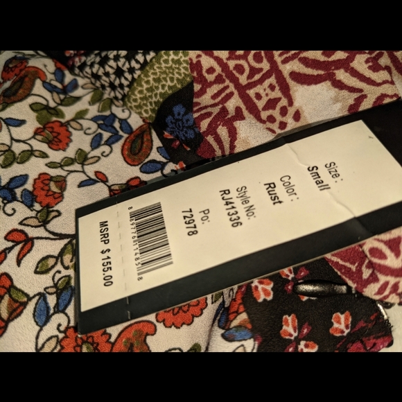 NWT Romeo + Juliet Bell Sleeves Patchwork Dress - Picture 6 of 7